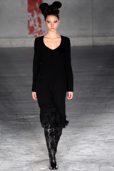 Look 38